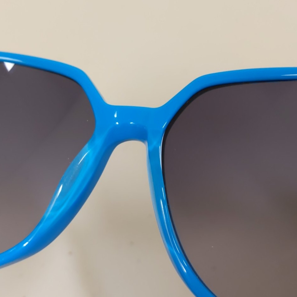 Tod's blue sunglasses - Picture 9 of 14